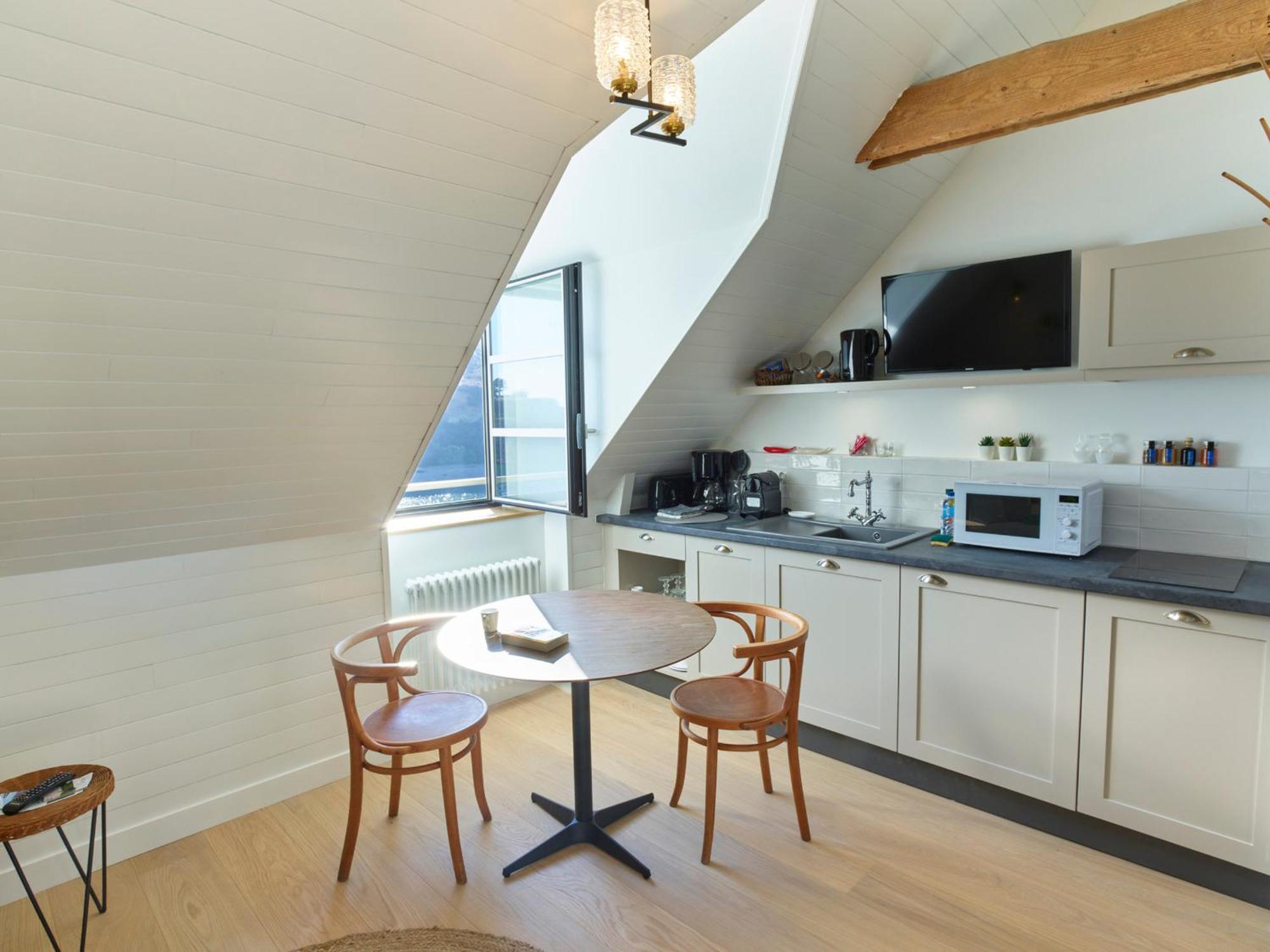 Studio Moderne A Sauzon Avec Wifi Et Vue Sur Le Port - Fr-1-418-189 Exteriör bild